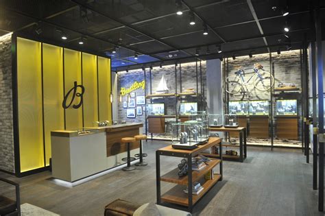 breitling dubai mall.